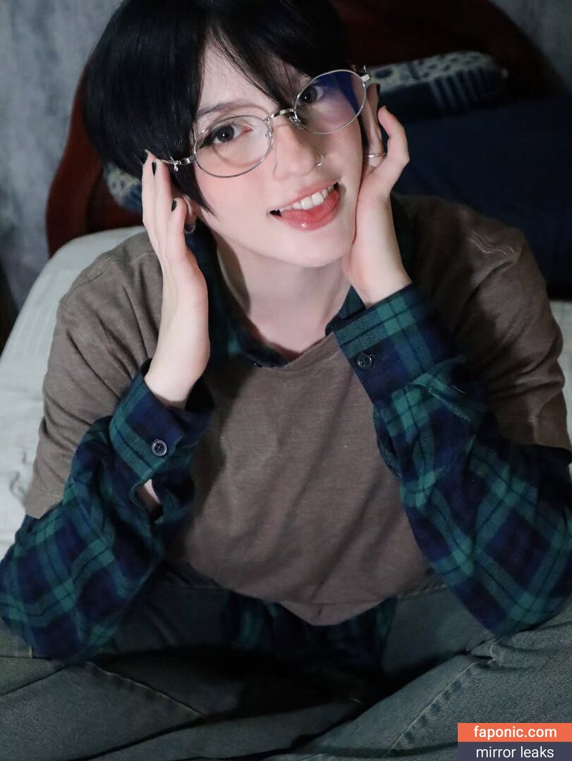 Akemy Sama, AkemySama, akemi101xoxo, akemy.sama Scurgeri de nuduri OnlyFans Fotografie #1117