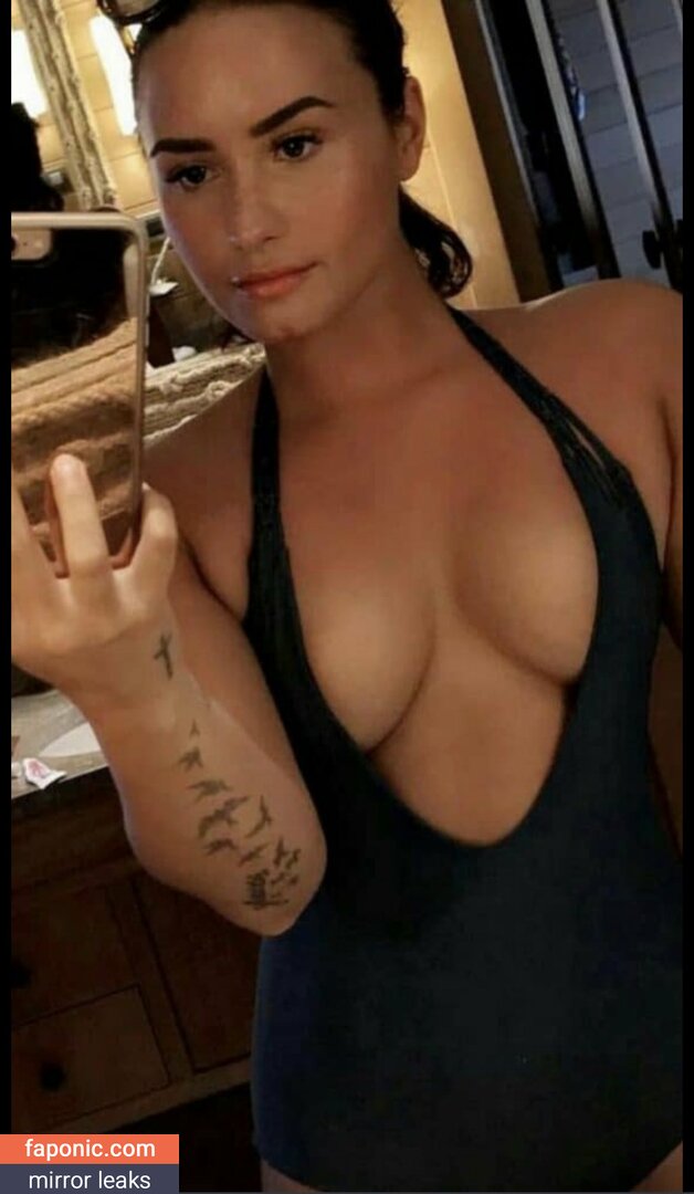Demi Lovato, ddlovato, https:, tonia_williams Scurgeri de nuduri OnlyFans Fotografie #10