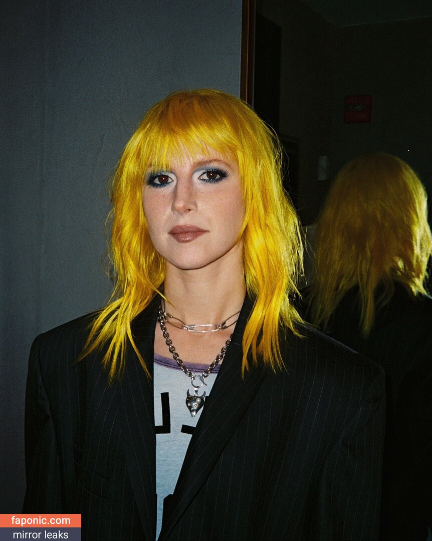 Hayley Williams, meepyfreepy, yelyahwilliams Scurgeri de nuduri OnlyFans Fotografie #559