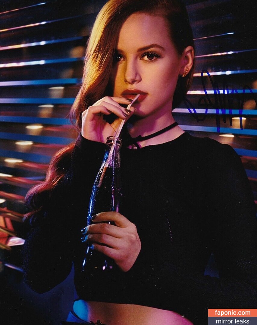 Madelaine Petsch, https:, madelainepetsch, madelame Scurgeri de nuduri OnlyFans Fotografie #349