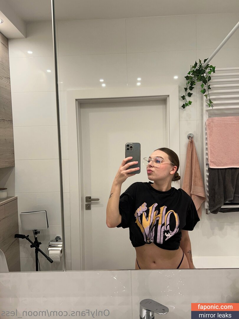 Kleo, moon_less Scurgeri de nuduri OnlyFans Fotografie #115