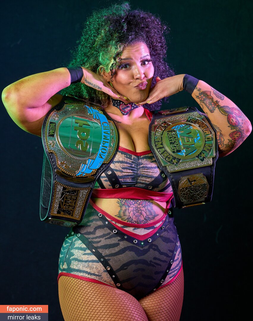 AEW, Willow Nightingale, willowwrestles Scurgeri de nuduri  Fotografie #31