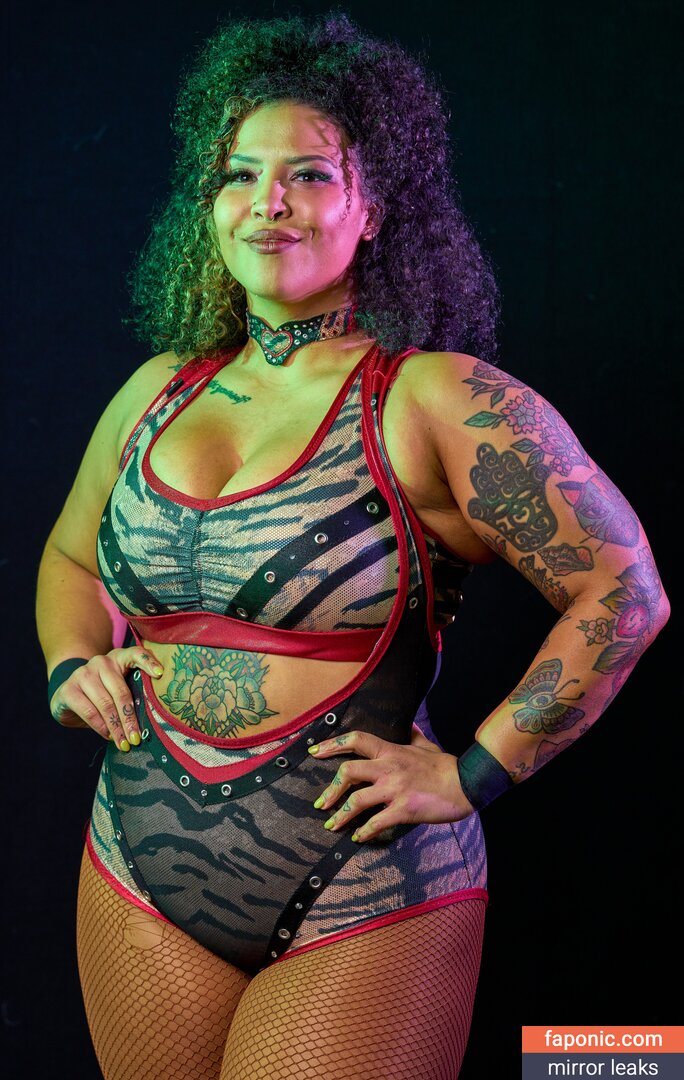 AEW, Willow Nightingale, willowwrestles Scurgeri de nuduri  Fotografie #40