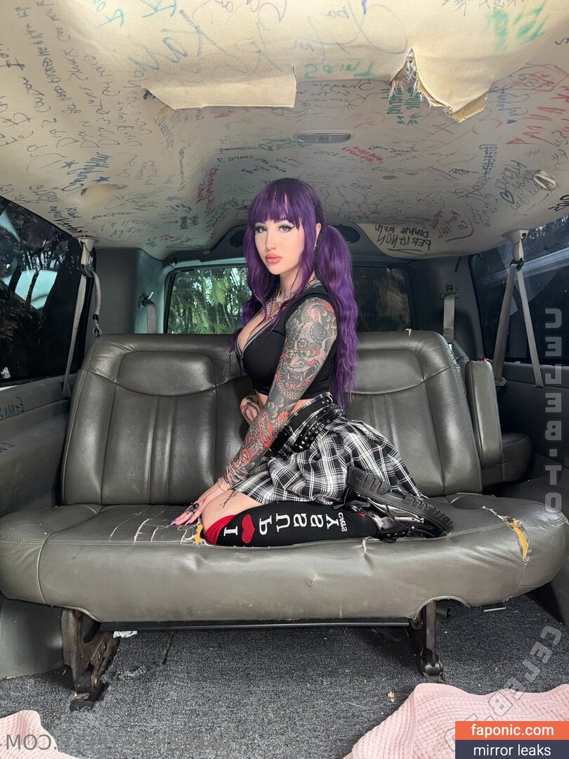 Val Steele, Valerica Steele, asphyxiateval, val_steele, valsteele Scurgeri de nuduri OnlyFans Fotografie #931