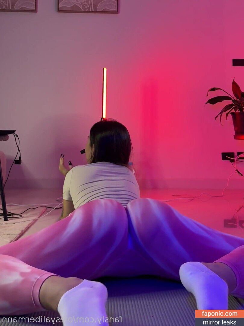 Olesyaliberman Scurgeri de nuduri  Fotografie #19