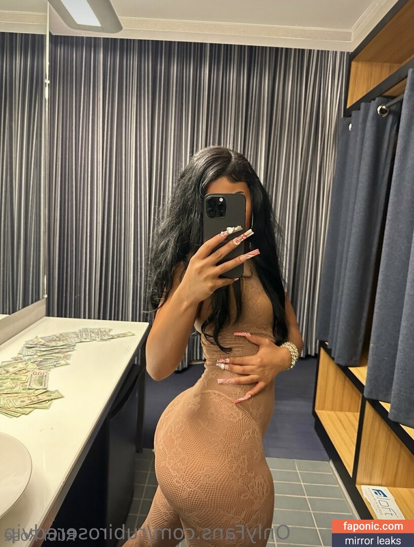 rubixrose, therubirose Scurgeri de nuduri OnlyFans Fotografie #1