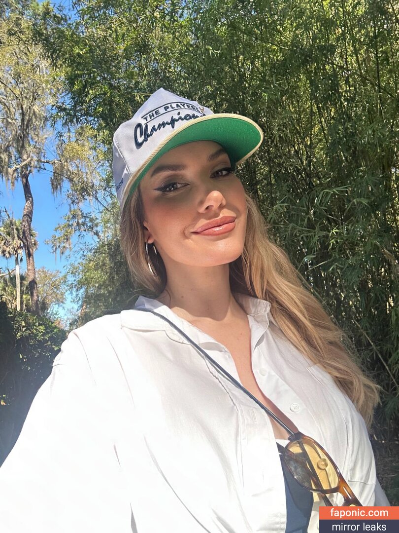 Paige Spiranac, PaigeSpiranac, _paige.renee, paige.renee Scurgeri de nuduri OnlyFans Fotografie #8