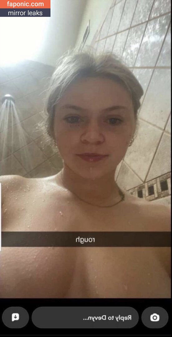 Devyn Hutchison Scurgeri de nuduri  Fotografie #1