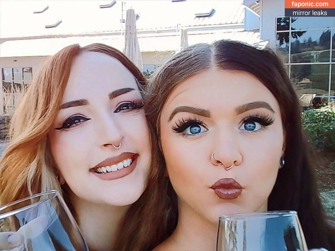 Girls Play, watchgirlsplay Scurgeri de nuduri OnlyFans Fotografie #106