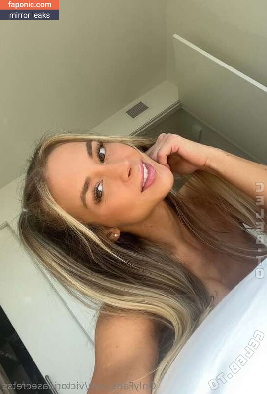 https:, victoriaasecretss, victoriatweeets, victoriaunfiltered Scurgeri de nuduri OnlyFans Fotografie #22