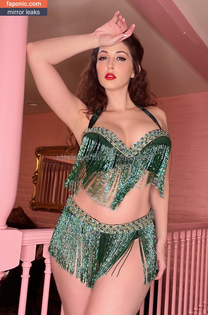 Carlotta Champagne, carlottachampagne, https:, thecarlotta Scurgeri de nuduri OnlyFans Fotografie #368