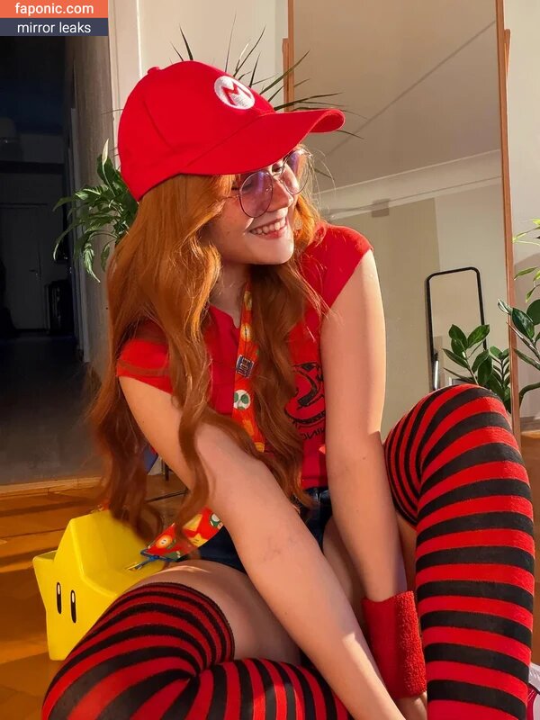 Neyrodesu, https:, neyro_desu Scurgeri de nuduri OnlyFans Fotografie #7