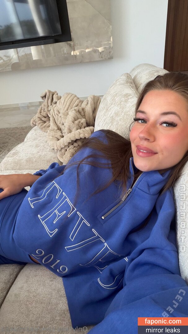 Viktoriakpa, viktoria_kpa Scurgeri de nuduri OnlyFans Fotografie #9