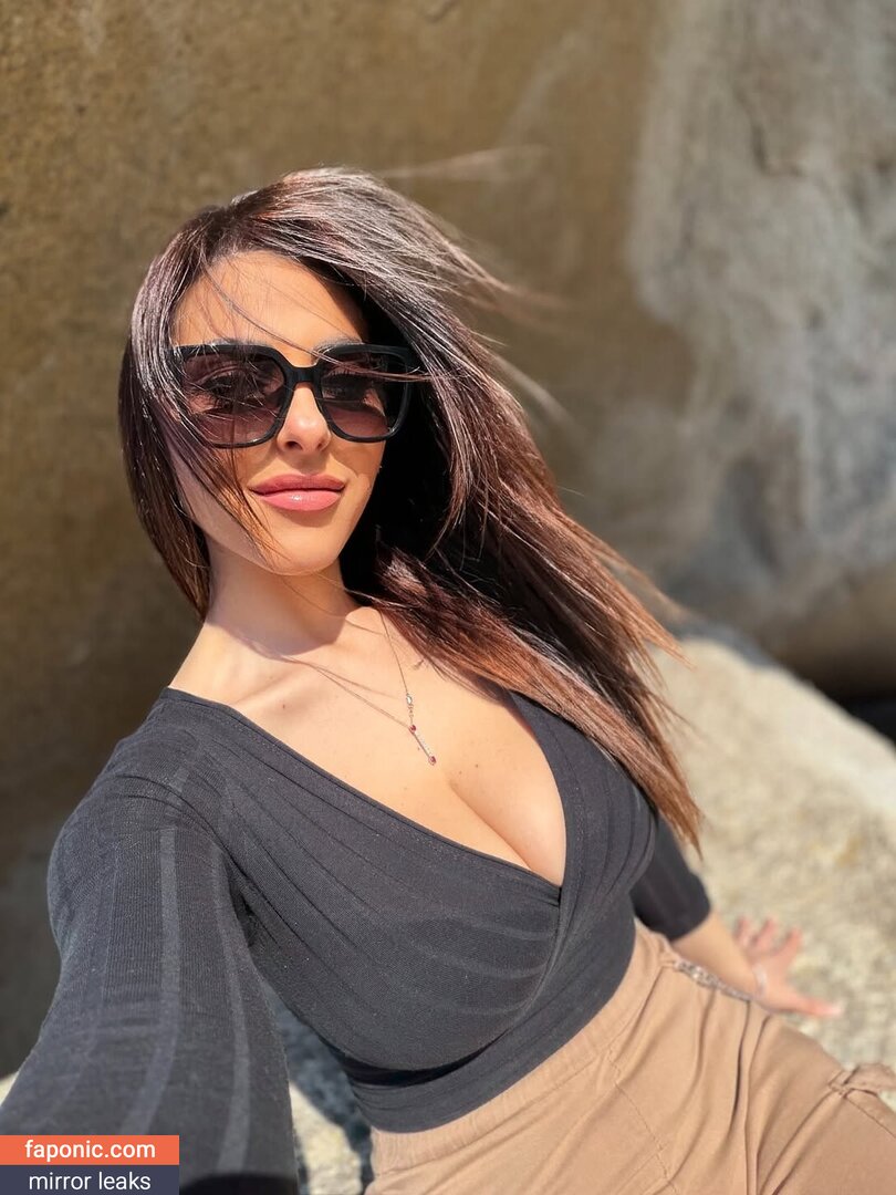 Maddalena Cabizzosu, madame_x_93, madamex93 Scurgeri de nuduri OnlyFans Fotografie #103