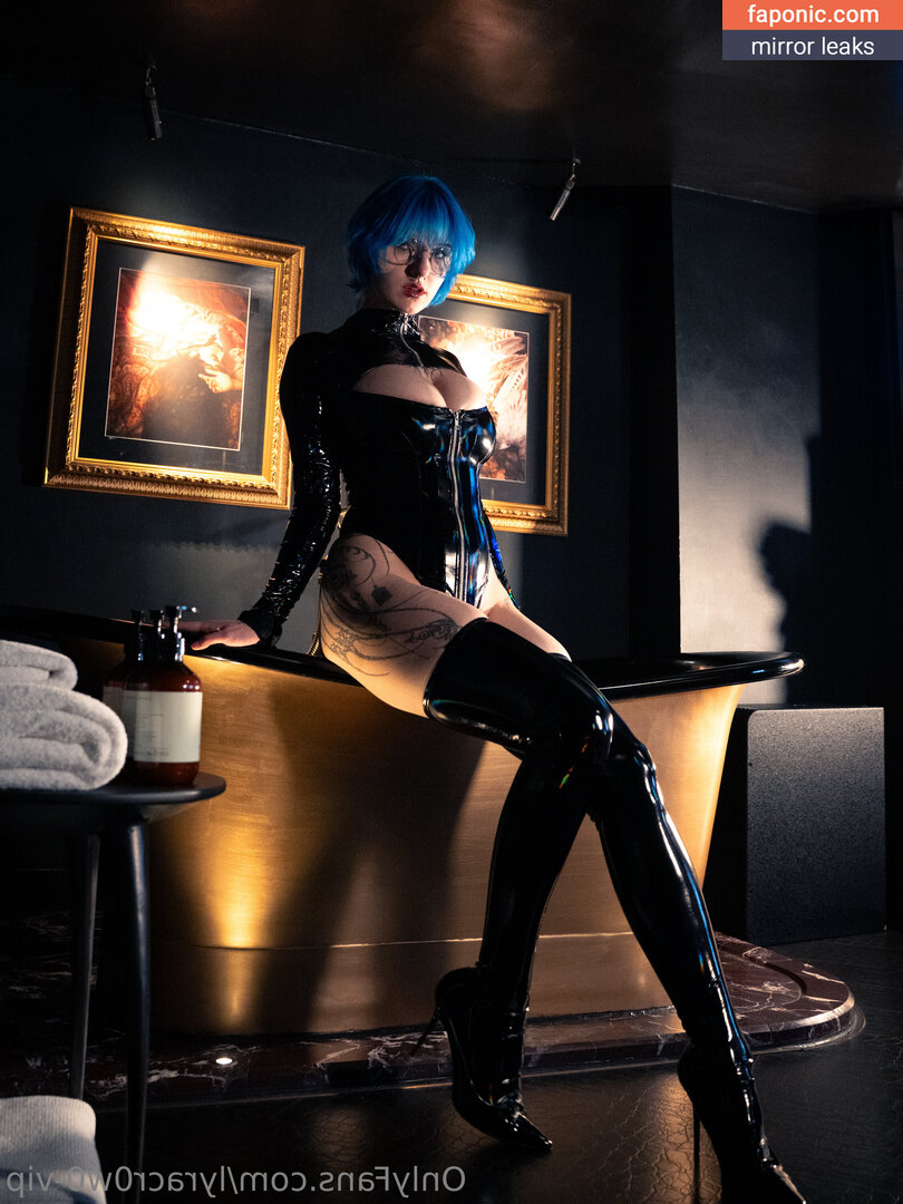 Lyra Crow, lyracr0w0 Scurgeri de nuduri OnlyFans Fotografie #302