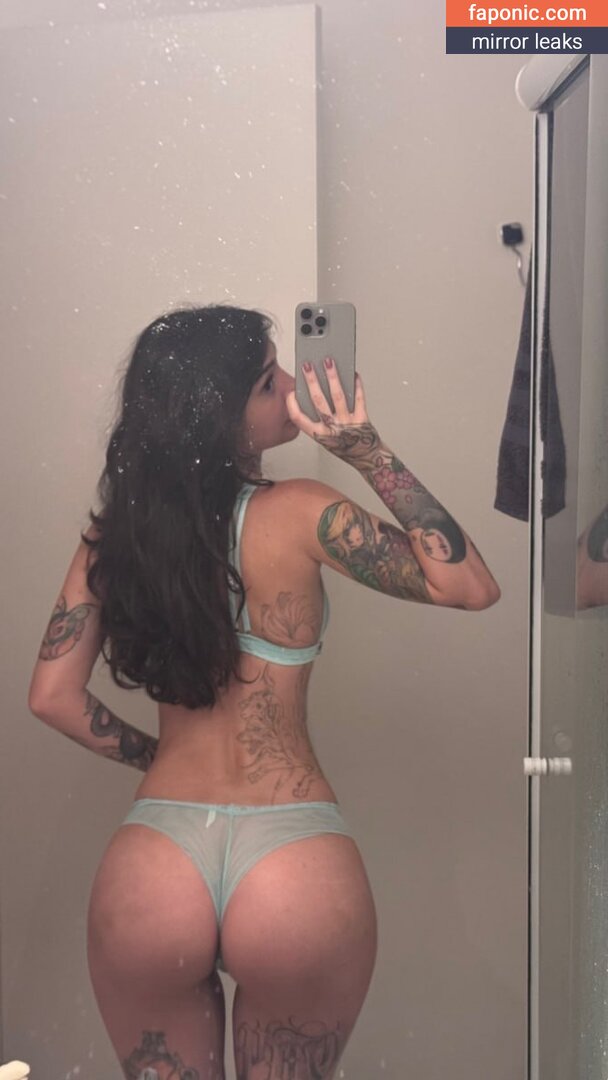 Caputile, Letícia Caputi Scurgeri de nuduri  Fotografie #8