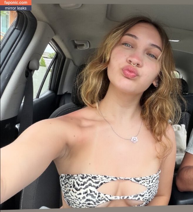 Halia Beamer, HaliaBeamer, aloha_halia Scurgeri de nuduri OnlyFans Fotografie #370