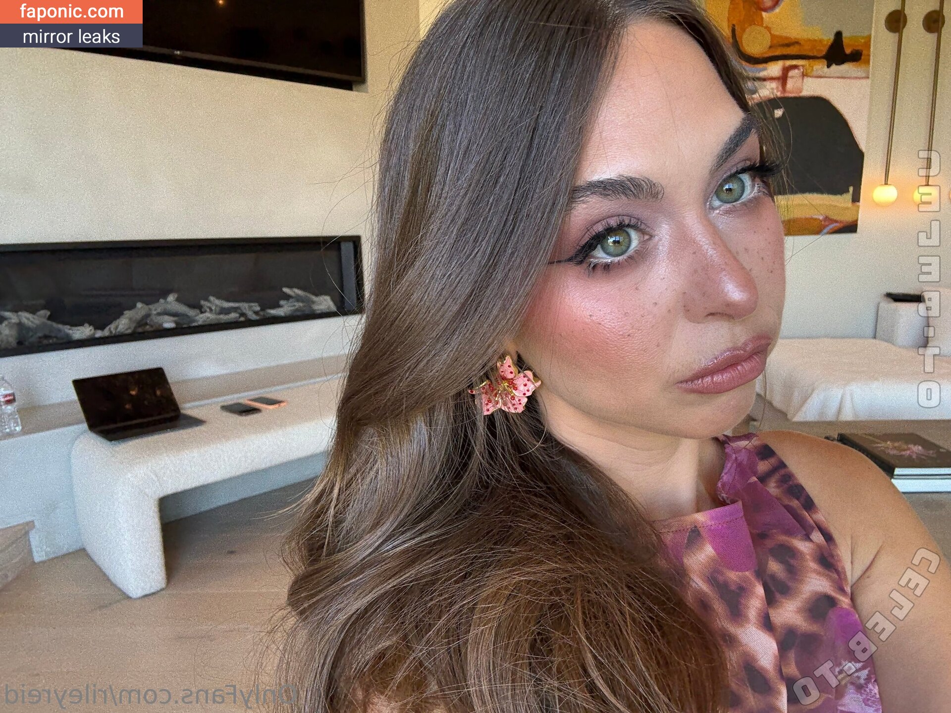 Riley Reid, RileyReidTikTok, hellorileyreid, rileyreidx3 Scurgeri de nuduri OnlyFans Fotografie #2785