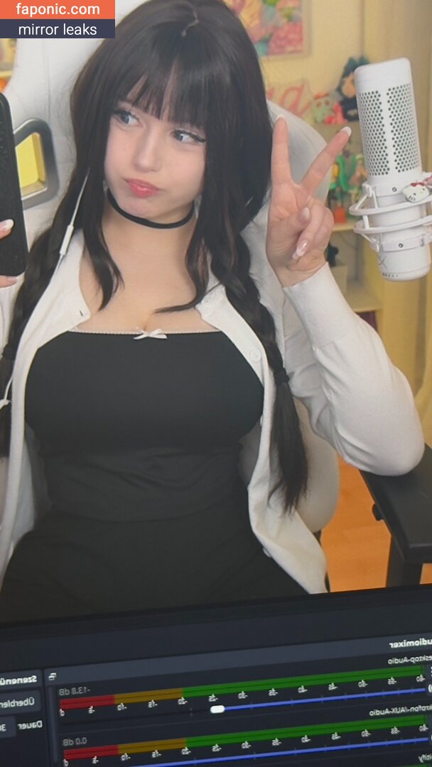 Upminaa, https: Scurgeri de nuduri  Fotografie #67