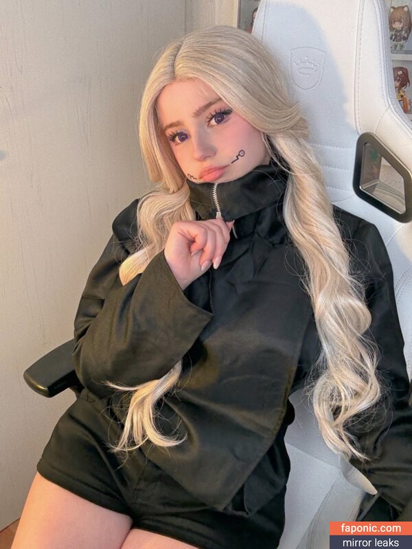 Upminaa, https: Scurgeri de nuduri  Fotografie #328