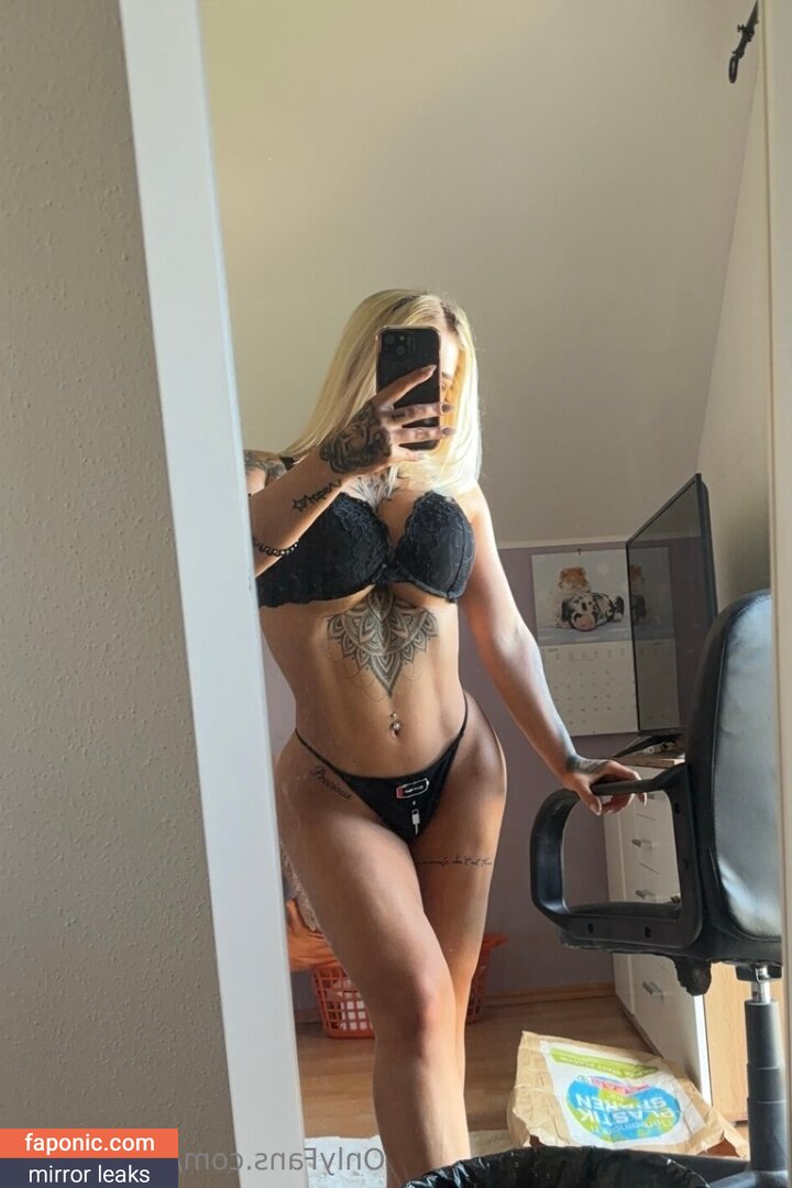 Anja Carina Haslinger, anja-carina, anja_carina_haslinger_awesome Scurgeri de nuduri OnlyFans Fotografie #145