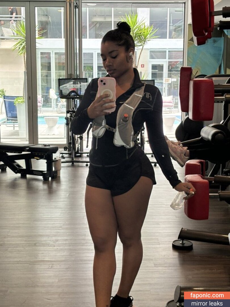Kyylareneee, kurlykyy, kurrlyyy, kyylarenee Scurgeri de nuduri OnlyFans Fotografie #37