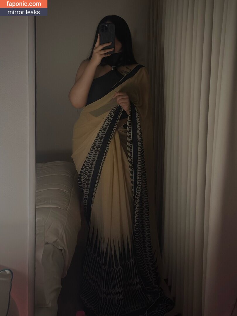 Aarohi Tirpude, aarohitirpude_ Scurgeri de nuduri  Fotografie #37