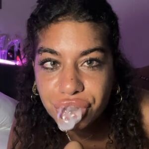 AlyssaHot