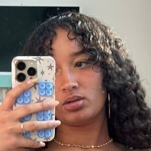 Curlybeanraver