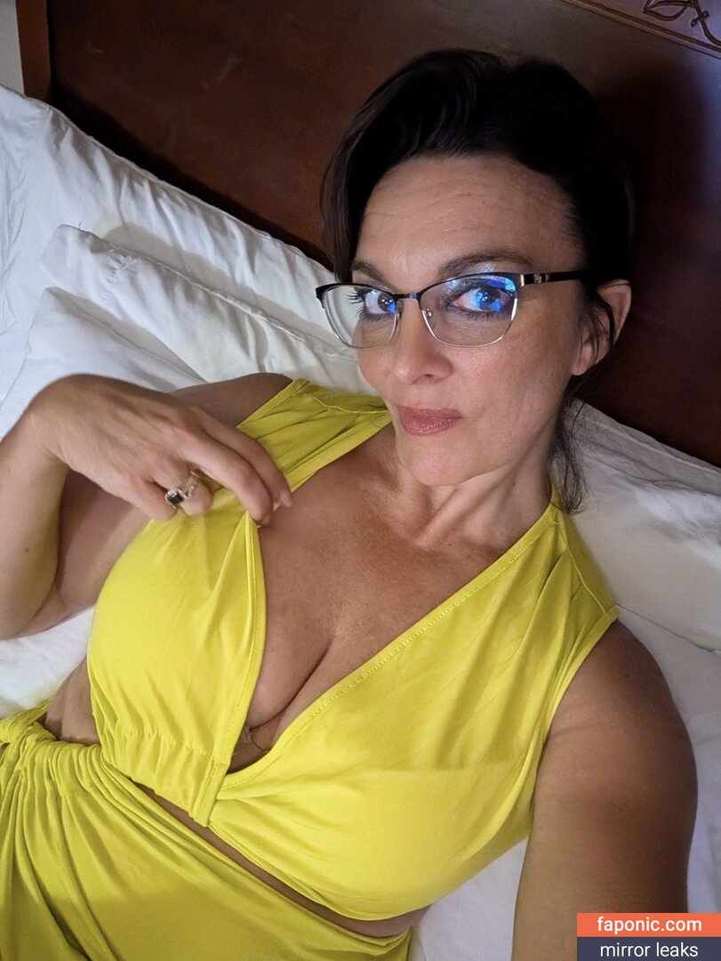 EliteMomma_69