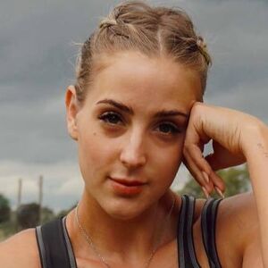 Juli Kleinhans