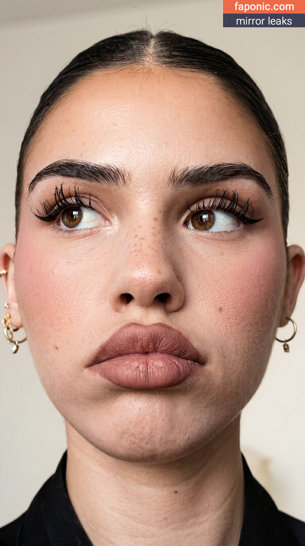 Leah Halton