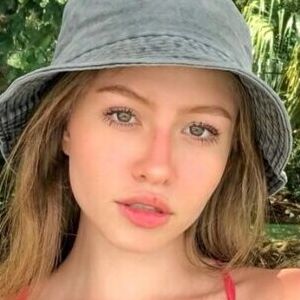 Vania Velasco
